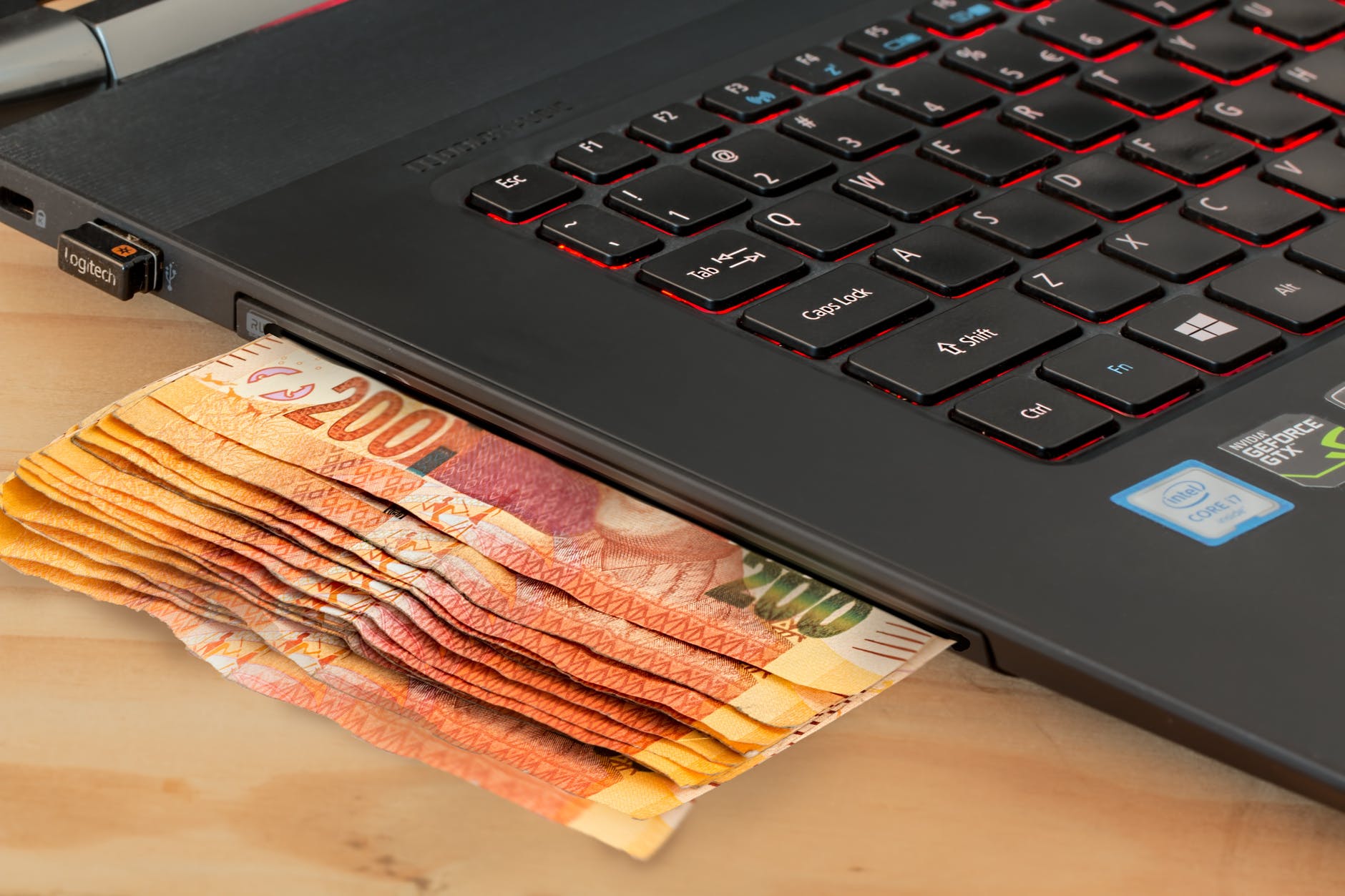 Social e-Commerce is worth billions.